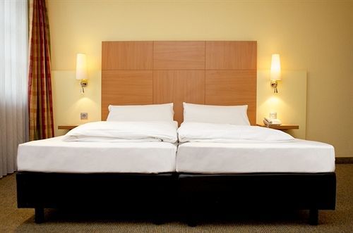 Attimo Stuttgart***s Hotel